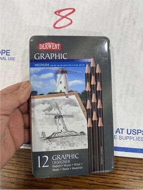 New Sealed Derwent Graphic Designer Medium Pencil Set 12 Tin